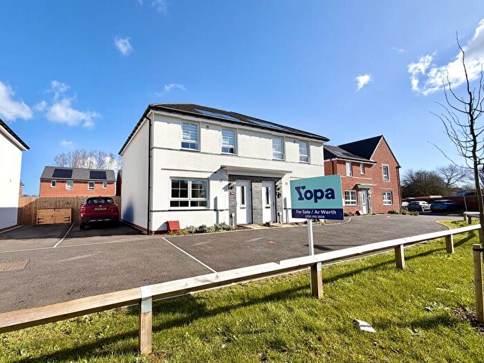 3 Bedroom Semi-Detached House For Sale In Cae'r Victor, Barry, CF62