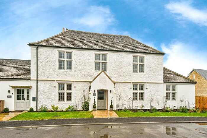 3 Bedroom Property For Sale In Mermaid Court, Christian Malford, Chippenham, SN15