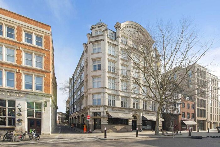 1 Bedroom Flat To Rent In West Smithfield, City Of London, EC1A