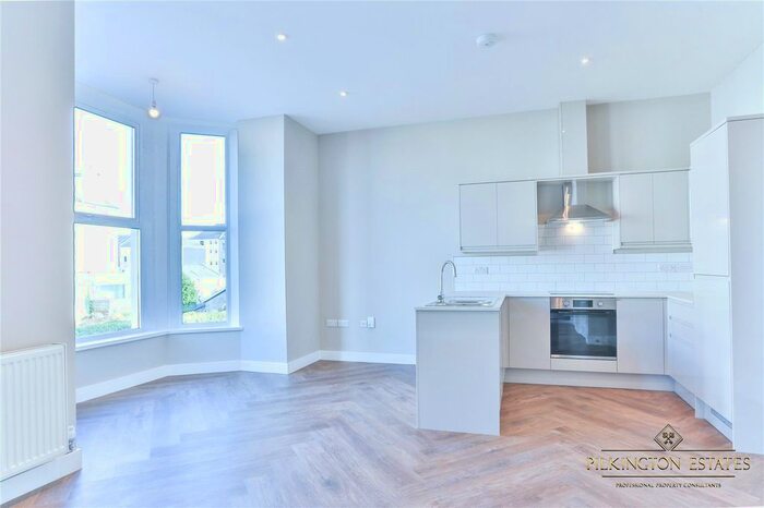 1 Bedroom Flat To Rent In Ford Park Road, Plymouth, Devon, PL4