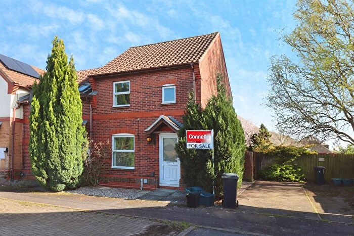 2 Bedroom End Terrace House For Sale In Home Orchard, Yate, Bristol, BS37