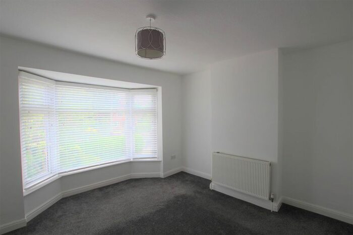3 Bedroom Property To Rent In Main Road, Camerton, Hull, HU12