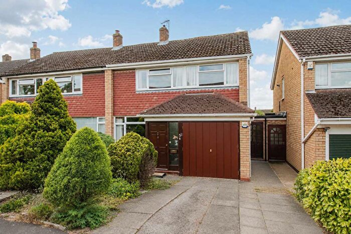 3 Bedroom Semi-Detached House For Sale In High Grange, Lichfield, WS13