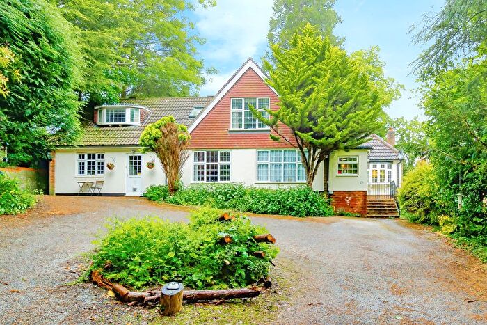 6 Bedroom Bungalow For Sale In The Towers, Hayes Lane, Kenley, CR8