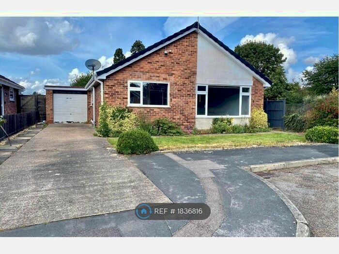 3 Bedroom Bungalow To Rent In Sycamore Close, Radcliffe-On-Trent, Nottingham, NG12