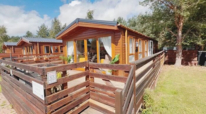 2 Bedroom Mobile/park Home For Sale In Felton, Morpeth, NE65