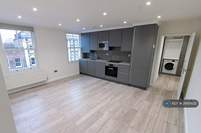 2 Bedroom Flat To Rent In Deptford High St., London, SE8