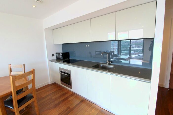 2 Bedroom Flat To Rent In City Loft, St. Pauls Square, Sheffield, S1