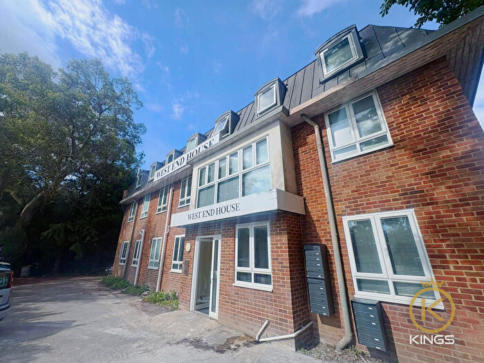 1 Bedroom Apartment To Rent In West Street, Fareham, PO16