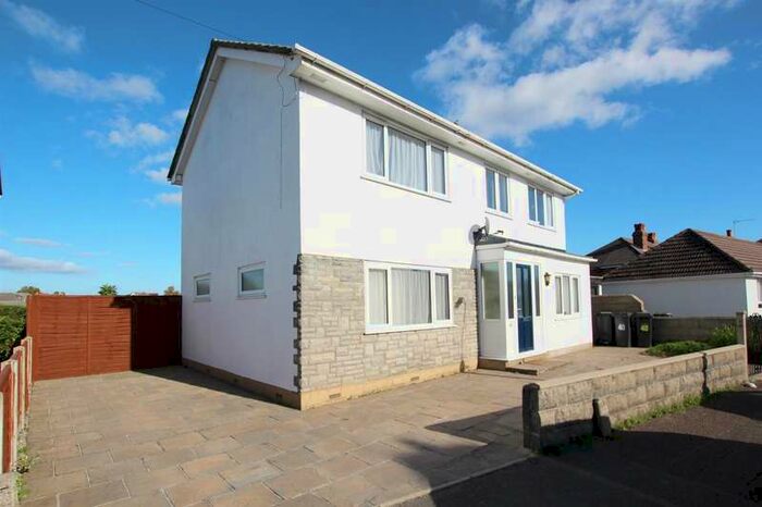 4 Bedroom Property To Rent In Luther Road Bournemouth, BH9