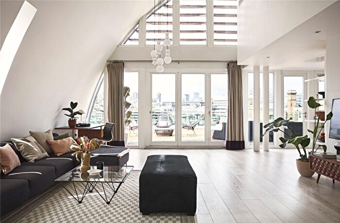 2 Bedroom Flat For Sale In Park Street, London, SE1