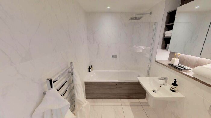 2 Bedroom Apartment To Rent In Owen Street, Manchester, Greater Manchester, M15
