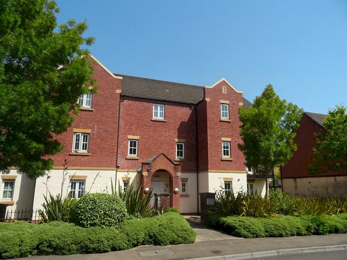 2 Bedroom Flat To Rent In Threipland Drive, Cardiff., CF14
