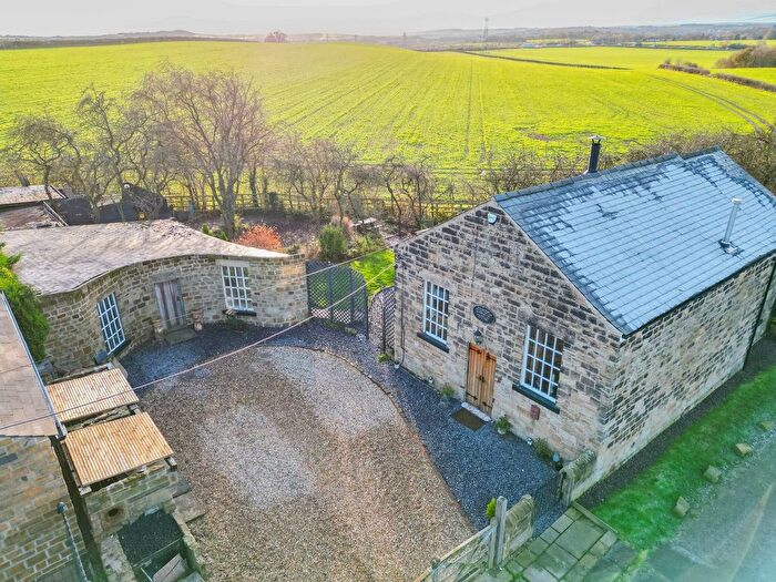 4 Bedroom Detached House For Sale In Chapel Lane, Billingley, S72