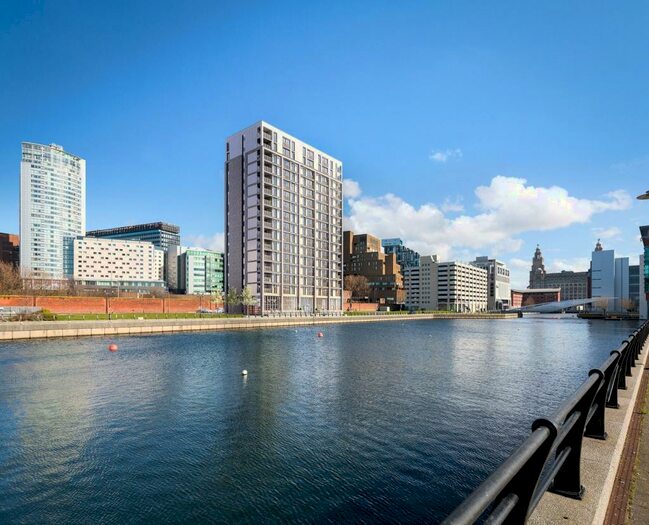 2 Bedroom Apartment To Rent In Plaza, William Jassop Way, Princes Dock, Liverpool, L3