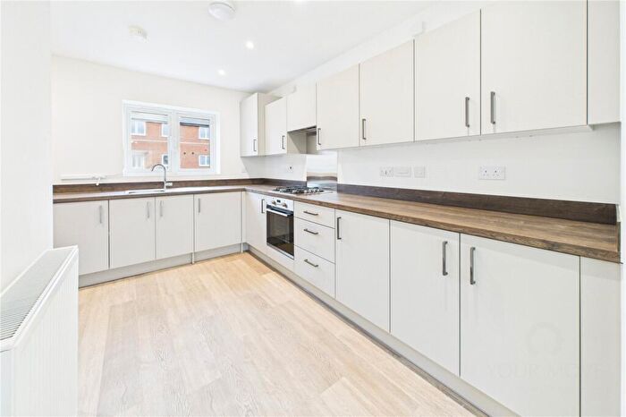 2 Bedroom Bungalow For Sale In Bagshot Close, Kettering, Northamptonshire, NN16