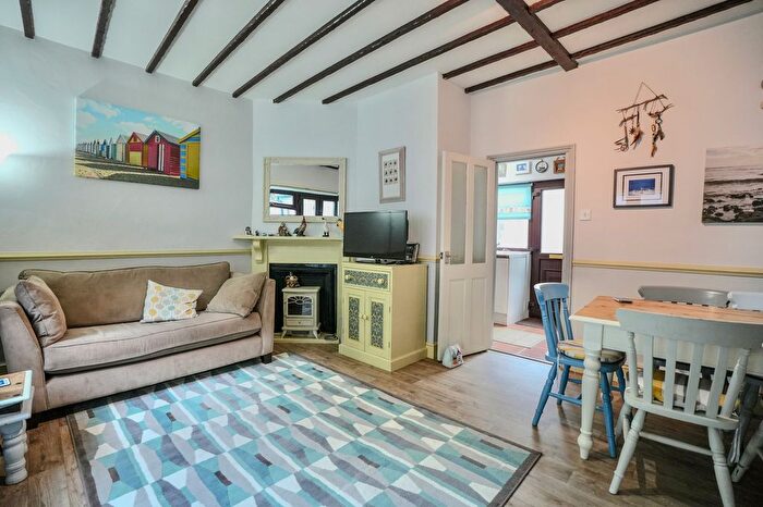 2 Bedroom End Of Terrace House For Sale In Hartington Road, Cromer, NR27