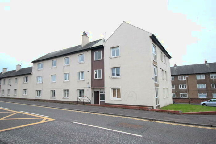 3 Bedroom Flat To Rent In E Weavers Row, St Ninians, FK7
