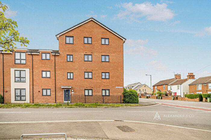2 Bedroom Apartment To Rent In Putman Street, Aylesbury, HP19