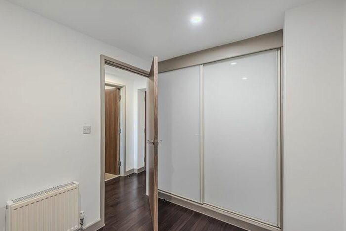 1 Bedroom Flat To Rent In Bracknell High Steet, Bracknell, RG12