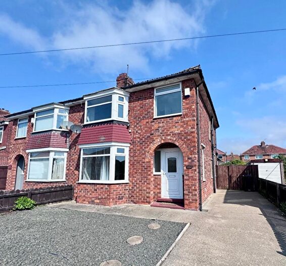 3 Bedroom Semi-Detached House To Rent In Heythrop Drive, Acklam, Middlesbrough, TS5