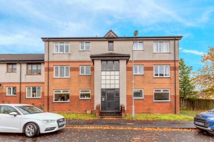 2 Bedroom Flat To Rent In Daniel Mclaughlin Place, Kirkintilloch, G66