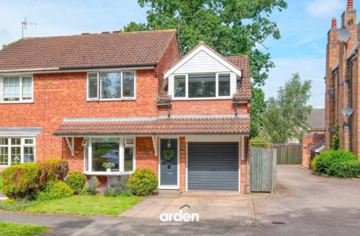 3 Bedroom Semi Detached House For Sale In Shaw Lane, Stoke Prior, B60