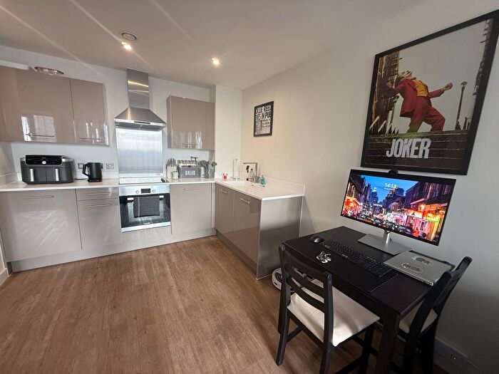 1 Bedroom Flat To Rent In The Bank, Sheepcote Street, B16