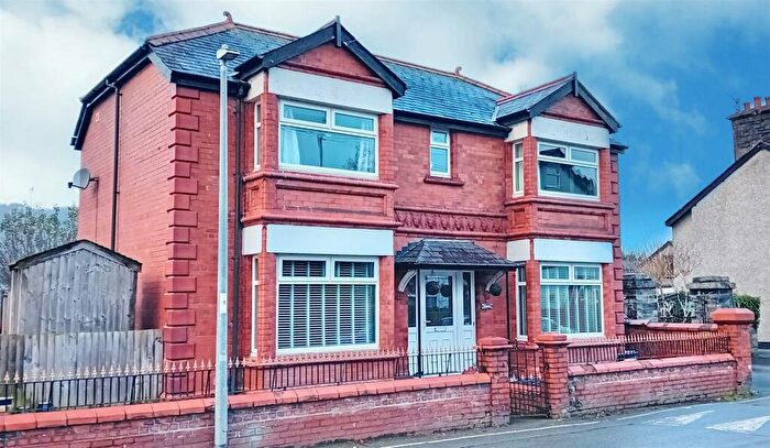 4 Bedroom House For Sale In Station Road, Llanrwst, LL26