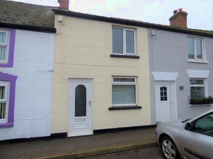 2 Bedroom Terraced House To Rent In High Street, Aylburton, GL15