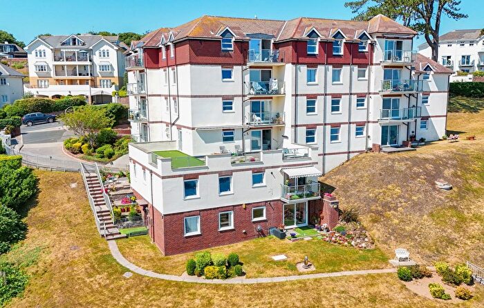 3 Bedroom Flat For Sale In Alta Vista Road, Paignton, TQ4