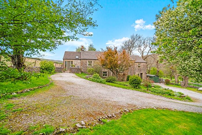5 Bedroom Detached House For Sale In Warren House, Hawkswick, Skipton, BD23
