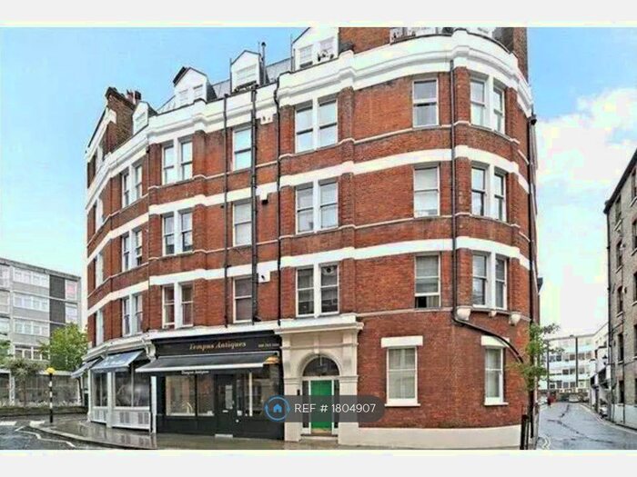 2 Bedroom Flat To Rent In Carlyle Mansions, London, W8