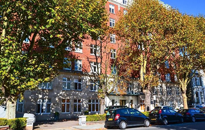 1 Bedroom Flat To Rent In Abercorn Place, St Johns Wood, London, NW8