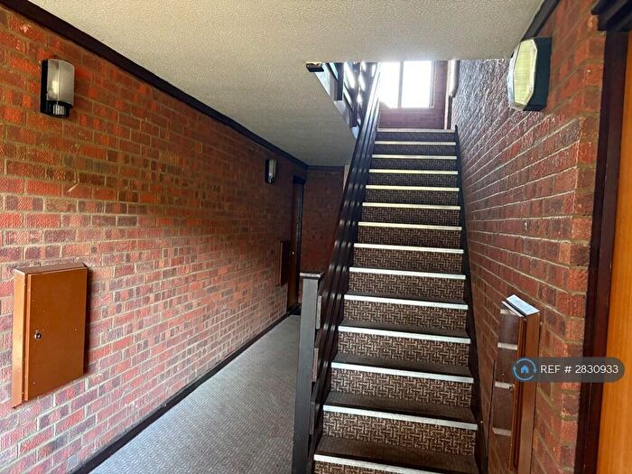 Studio To Rent In Danebridge Crescent, Derby, DE21 - Photo 10