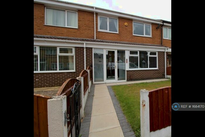 3 Bedroom Terraced House To Rent In Worsley Street, Swinton, Manchester, M27
