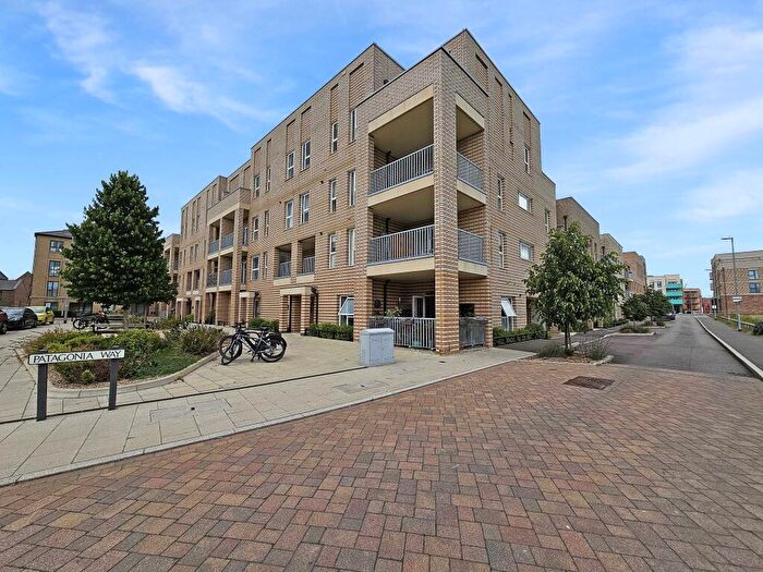 1 Bedroom Flat For Sale In Falmouth Avenue, Cambridge, CB3