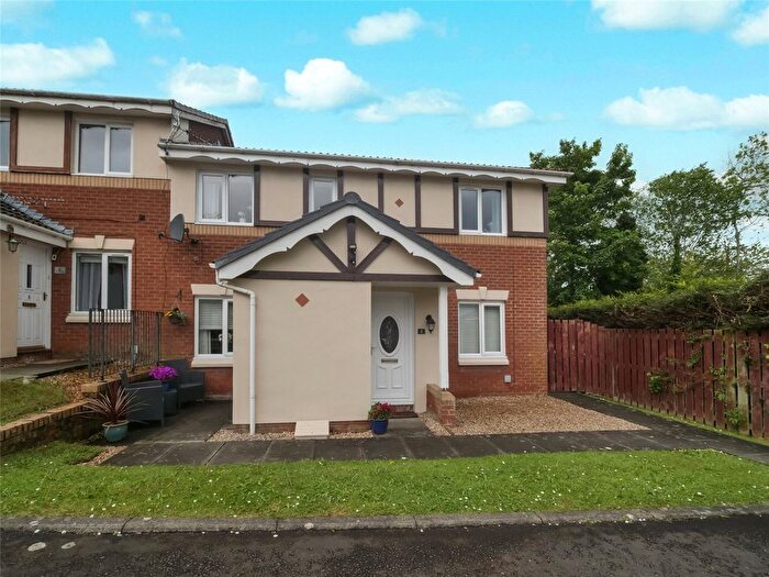 2 Bedroom Flat For Sale In Darragh Green, Newmains, Wishaw, North Lanarkshire, ML2