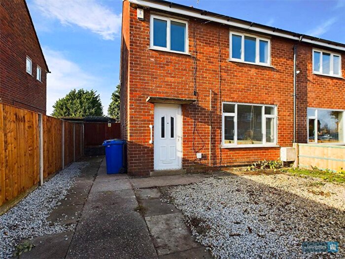 3 Bedroom Semi-Detached House To Rent In St. Edwins Drive, Dunscroft, Doncaster, South Yorkshire, DN7