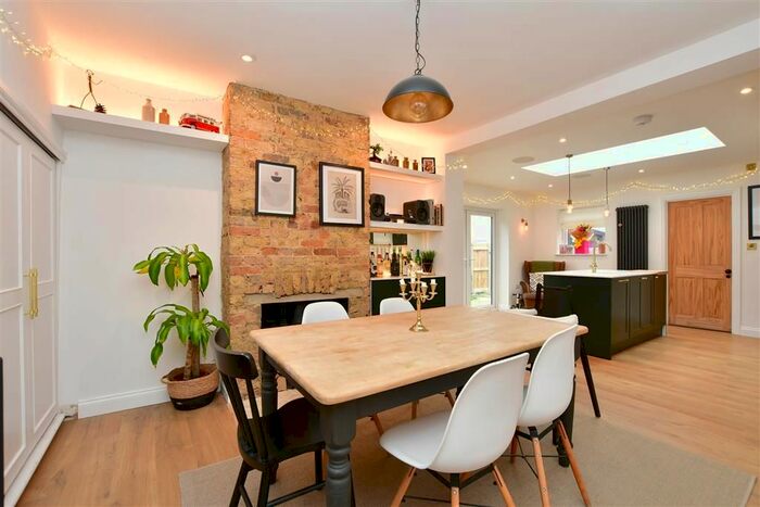 2 Bedroom End Of Terrace House For Sale In The Street, Rochester, Kent, ME3