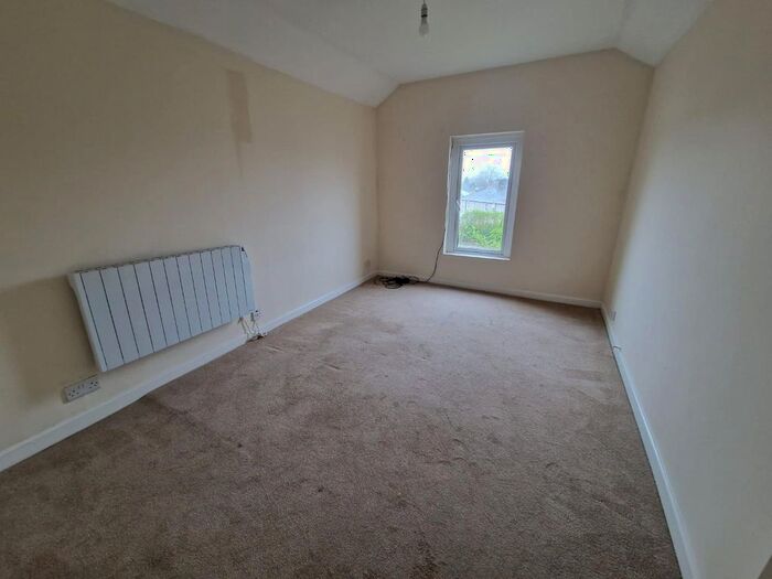 Studio To Rent In Penybont Road, Pencoed, Bridgend, CF35