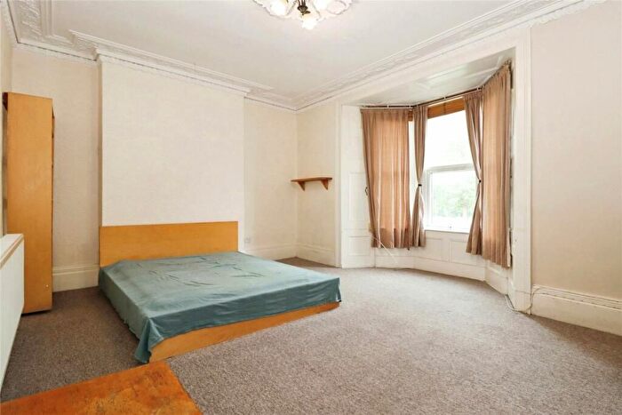 5 Bedroom Semi-Detached House To Rent In Fishponds Road, Bristol, BS5