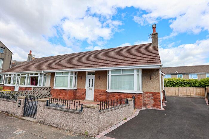 2 Bedroom Bungalow To Rent In Grange Street, Morecambe, LA4