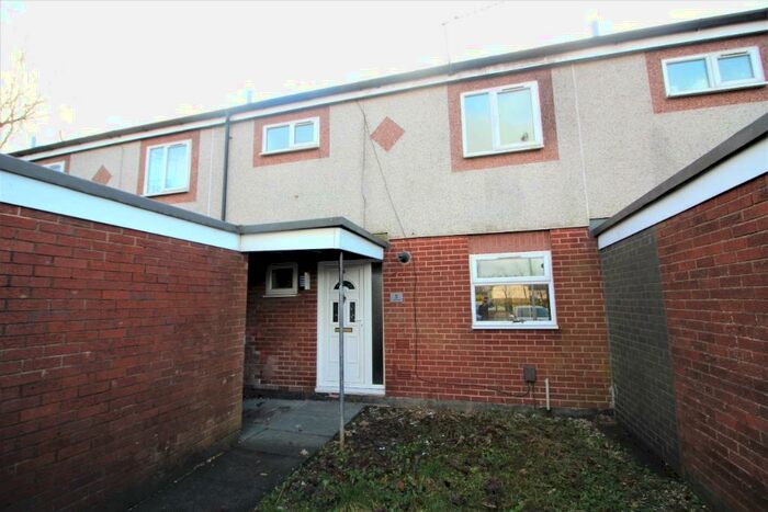 2 Bedroom Town House To Rent In Angelico Rise, Oldham, OL1