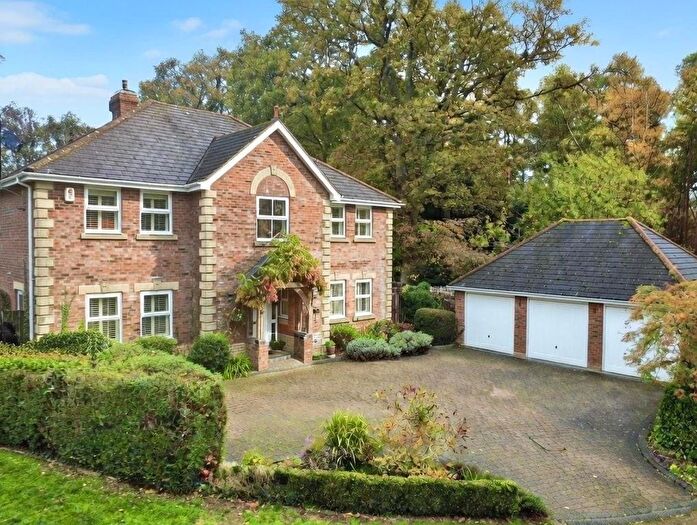 5 Bedroom Detached House For Sale In Woolton Lodge Gardens, Woolton Hill, RG20