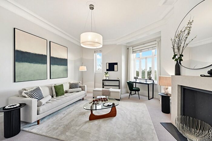 2 Bedroom Flat For Sale In Langham Mansions, Earls Court Square, London, SW5