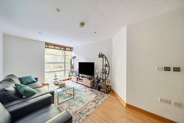 1 Bedroom Flat For Sale In Page Street, Westminster, London, SW1P