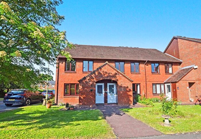 1 Bedroom Property For Sale In Adams Way, Alton, GU34