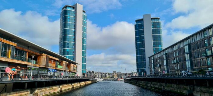 1 Bedroom Apartment To Rent In Marina Point West, Dock Head Road, Chatham, ME4