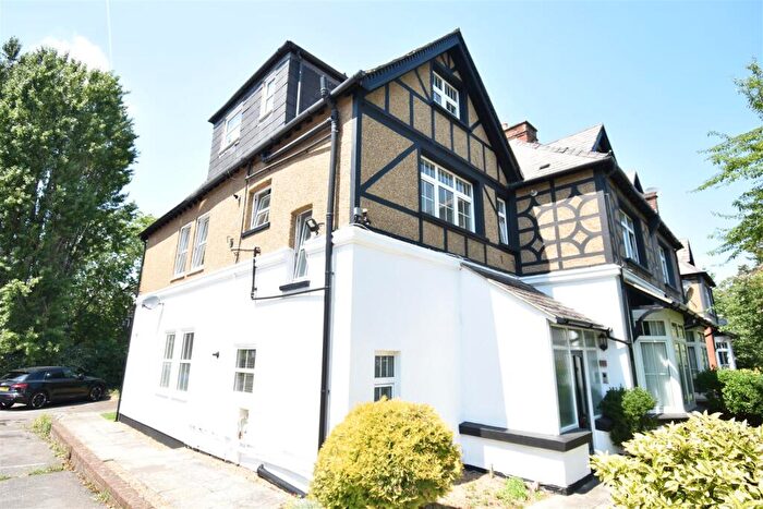 1 Bedroom Apartment To Rent In Cranes Park, Surbiton, KT5